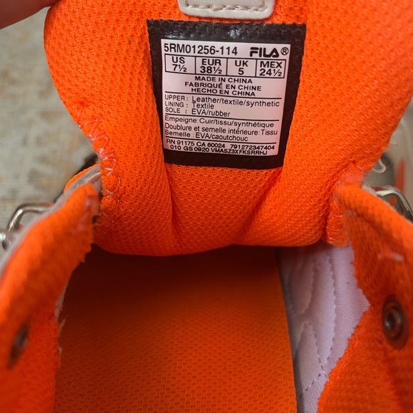 FILA, retro, “dad” sneakers - Picture 5 of 6